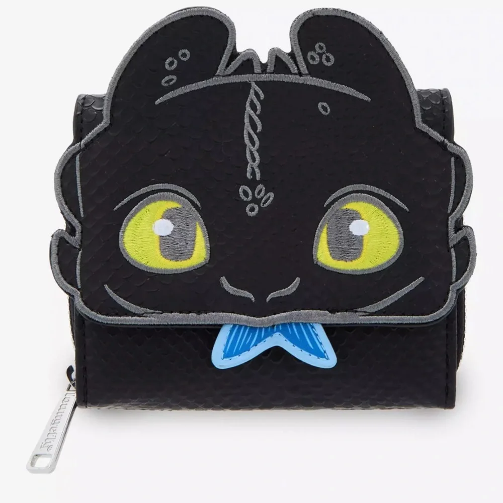 Loungefly DreamWorks How to Train Your Dragon Toothless & Fish Set